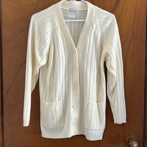 🌞 Bobbie Brooks ivory acrylic preppy cardigan sweater patch pockets women size S